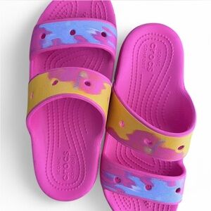 Pink Yellow Blue Ombré CROCS women’s size 7 NWOT